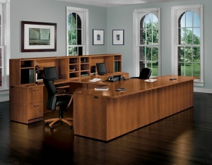 Transforming your Office Aesthetics: The Latest Styles of Office Furniture in UAE
